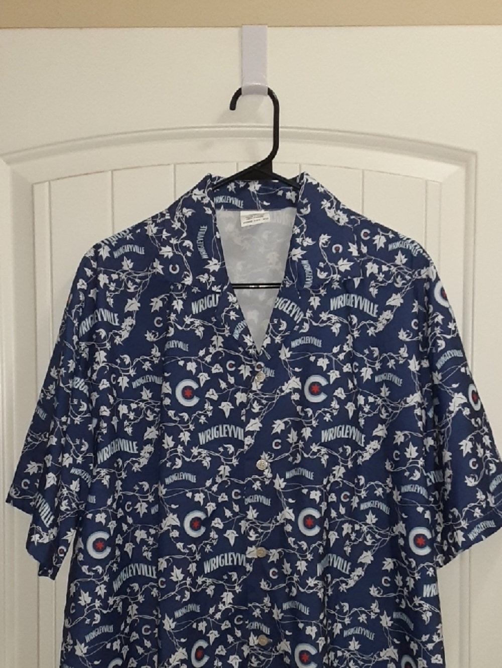 Chicago Cubs Wrigleyville Hawaiian Shirt SGA 2022 Navy Blue All Over Print XL - Picture 3 of 7
